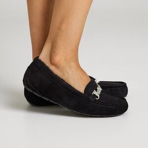 Juicy Couture Women’s Black Fuzzy Moccasin Slippers Size 8 Comfort Loafers